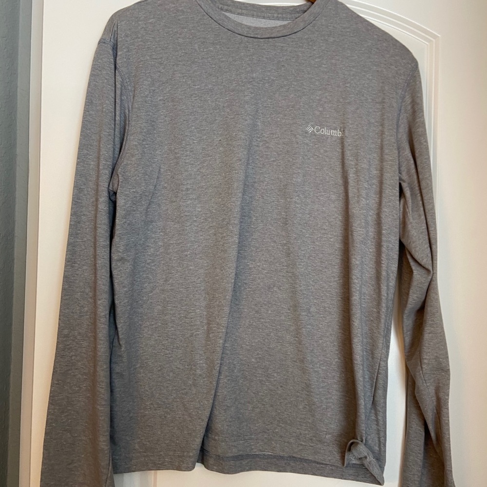 COLUMBIA TEE